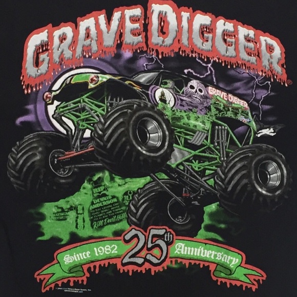 06β grave digger monster truck black tee small - Picture 3 of 6